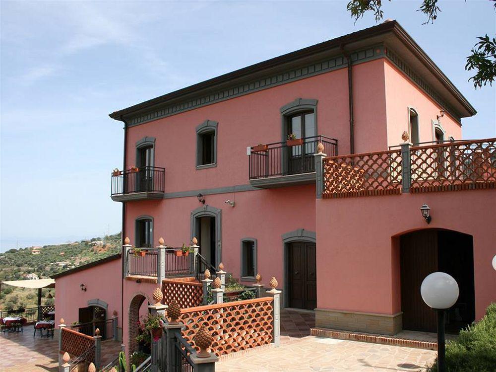 Red Hotel Sant'Elia SantʼAgata di Militello Buitenkant foto